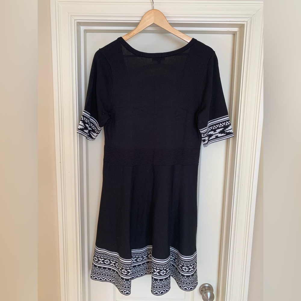 Nina Leonard Black and White Patterned Knit Sweater Dress Size XL Pre-Loved - Picture 13 of 13